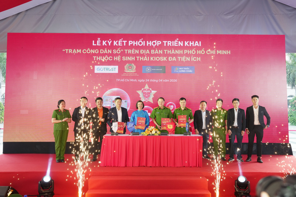 Sự kiện được triển khai nhằm hưởng ứng phong trào thi đua “3 nhất: Kỷ luật nhất - Trung thành nhất - Gần dân nhất” của Bộ Công an, đồng thời chào mừng kỷ niệm 51 năm Ngày Giải phóng miền Nam, thống nhất đất nước (30/4/1975 - 30/4/2026)