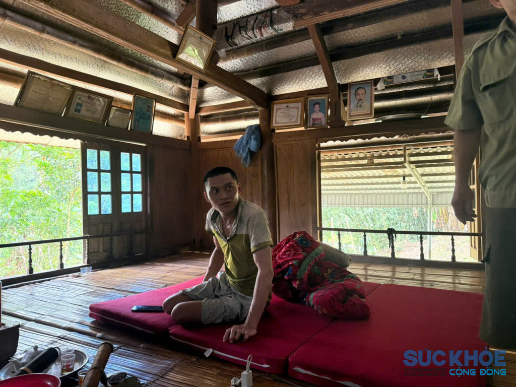 Anh Lương Văn Thu sinh ra đã mang dị tật bẩm sinh, sức khỏe yếu, gần như mất hoàn toàn khả năng lao động (Ảnh: PV)