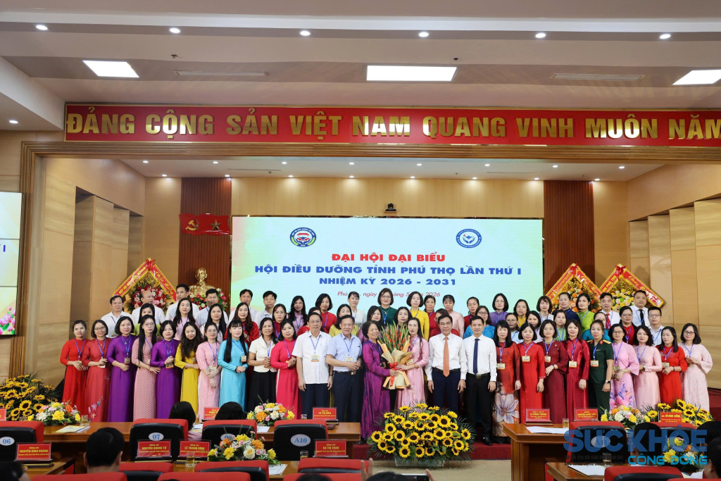 Ban Chấp hành Hội điều dưỡng tỉnh Phú Thọ, nhiệm kỳ 2026 – 2031 ra mắt tại Đại hội (ảnh:ĐT)