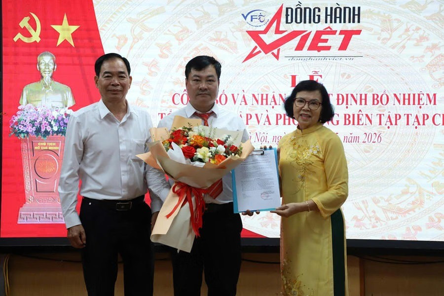Từ Tạp chí giấy với tên gọi Người khuyết tật (năm 2013) đến đổi tên thành Tạp chí Đồng Hành Việt (năm 2018) và phát triển thêm loại hình điện tử (năm 2019),  Tạp chí đã không ngừng thích ứng với xu thế thời đại, đáp ứng nhu cầu tiếp cận của bạn đọc, đặc biệt là cộng đồng người khuyết tật. Việc kiện toàn đội ngũ lãnh đạo lần này không chỉ là yêu cầu về tổ chức, mà còn là bước chuẩn bị để Tạp chí chuyển mạnh sang mô hình truyền thông đa phương tiện, đa nền tảng, nâng cao chất lượng nội dung và khả năng tiếp cận thông tin