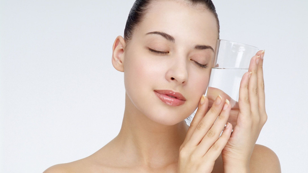 Collagen được xem là thành phần quan trọng giúp duy trì độ đàn hồi và độ ẩm cho làn da. (Ảnh: Sưu tầm)