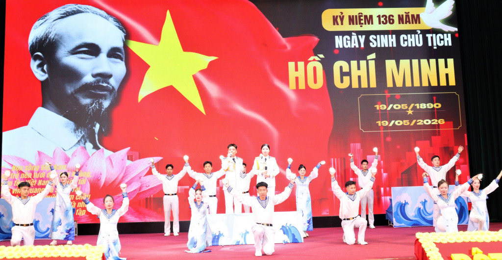 2-cac-tiet-muc-tham-gia-hoi-thi-cua-cac-doi