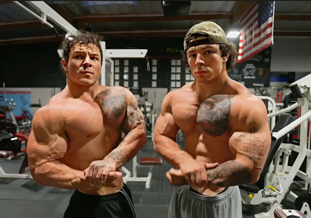 Người trẻ tập gym ngày càng nhiều, nhưng việc lạm dụng steroid để tăng cơ nhanh có thể gây suy tinh hoàn, giảm khả năng sinh sản ở nam giới. (Ảnh: Sưu tầm)