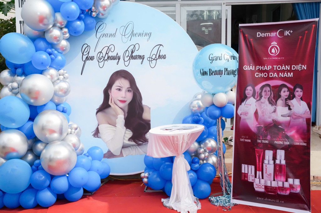 Không gian khai trương Glow Beauty Phương Thoa (Ảnh: Nhân vật cung cấp)