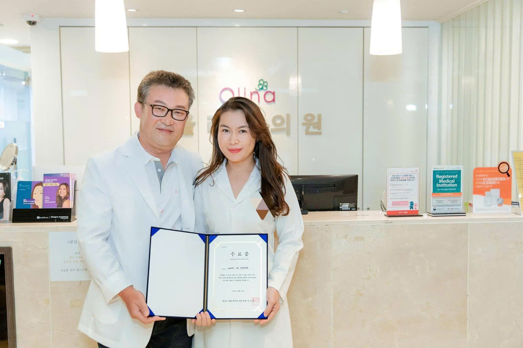 Những chương trình tu nghiệp quốc tế giúp Hoàng Phương mở rộng góc nhìn về da liễu thẩm (Ảnh: BTC)