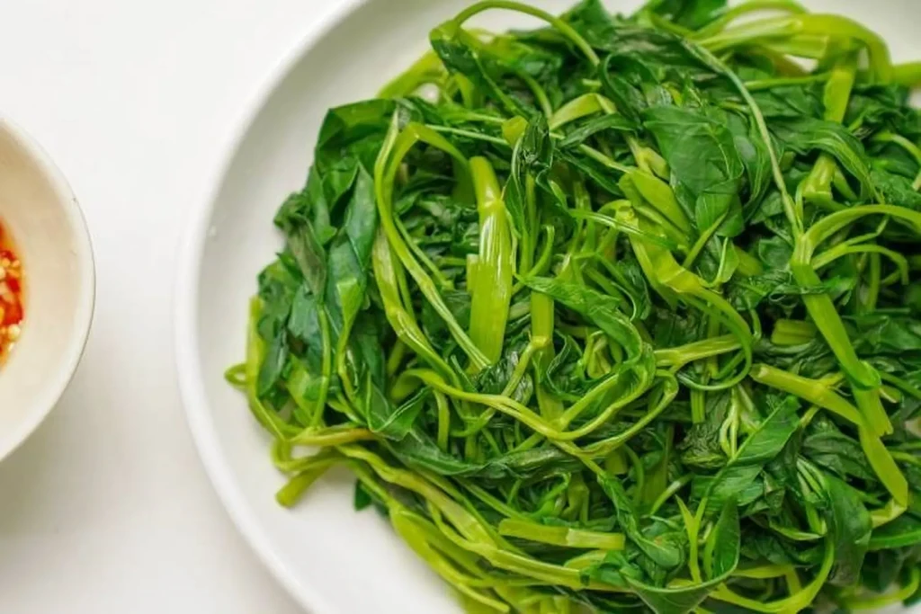 Rau muống luộc (Ảnh: Sưu tầm)