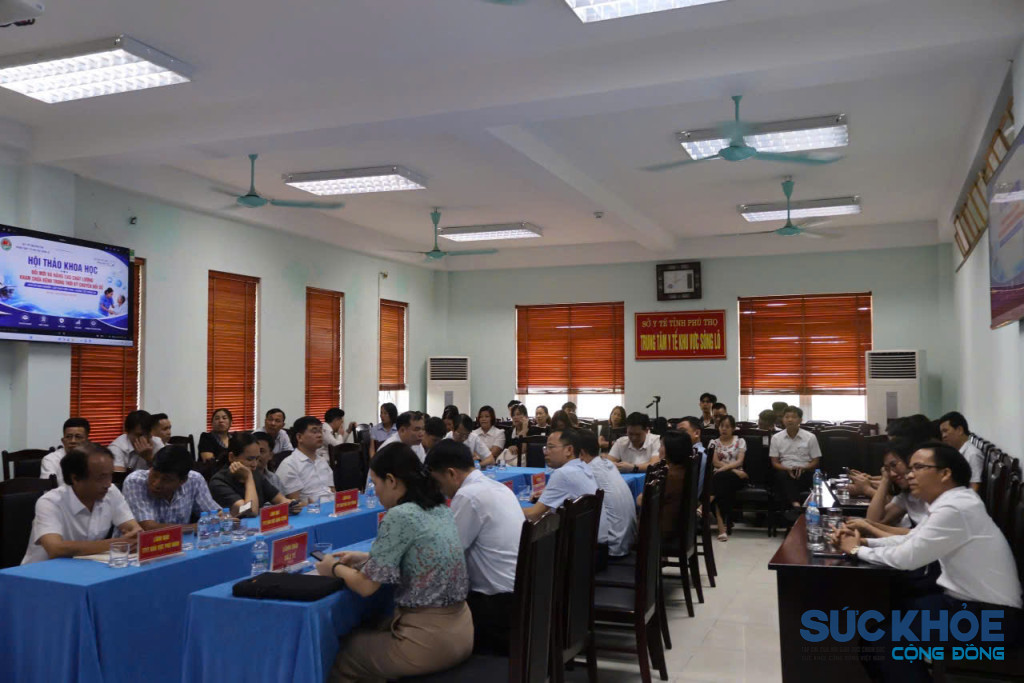 Toàn cảnh buổi Hội thảo khoa học tại Trung tâm y tế khu vực Sông Lô, tỉnh Phú Thọ (ảnh: Đình Thơm)
