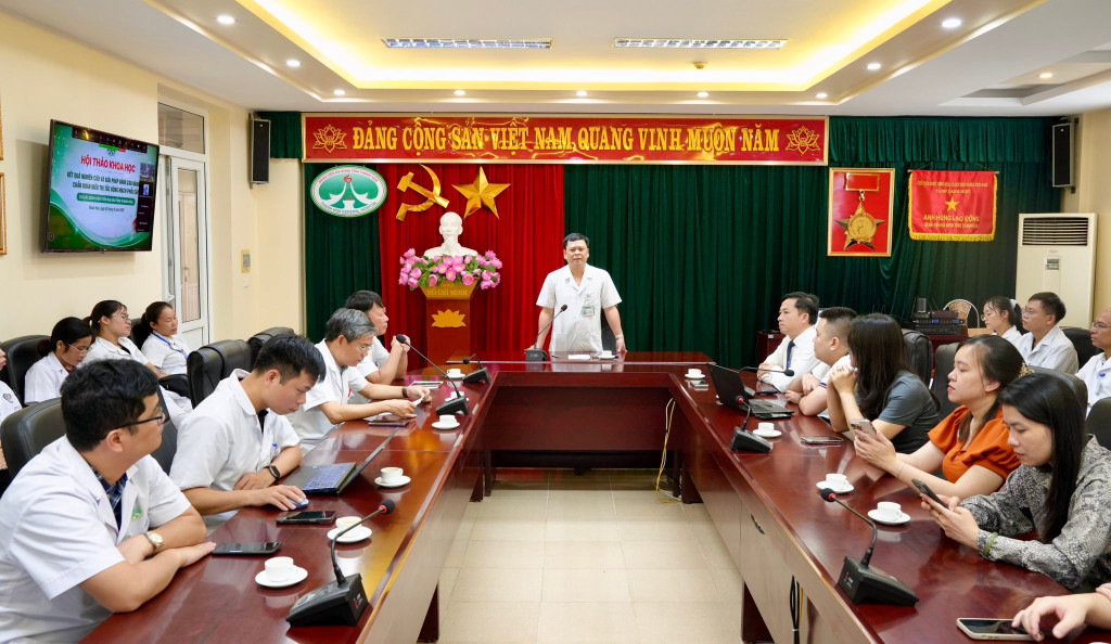 Toàn cảnh 