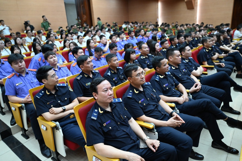 Công an TP Hà Nội tổ chức Hội nghị ra quân hưởng ứng Tháng hành động phòng, chống ma túy năm 2026 (Ảnh: HL)