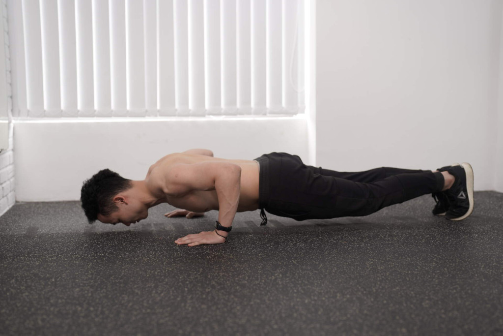 Người mới có thể tập luyện bằng các bài đơn giản (Ảnh: Sưu tầm)