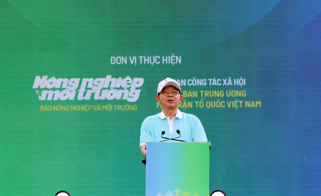 Phó Thủ tướng Chính phủ Hồ Quốc Dũng phát động hưởng ứng Ngày Môi trường thế giới, Ngày Đại dương thế giới, Tháng hành động vì môi trường và Tuần lễ Biển và Hải đảo Việt Nam năm 2026 (Ảnh: VGP/Gia Huy)