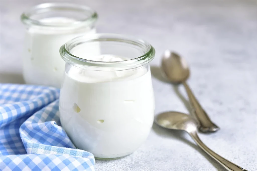 Sữa chua hỗ trợ tiêu hóa (Ảnh: Sưu tầm)