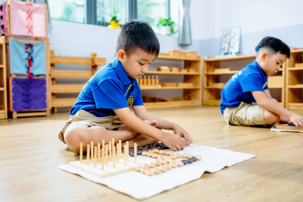 Học qua trải nghiệm và khám phá (Ảnh: Sưu tầm)