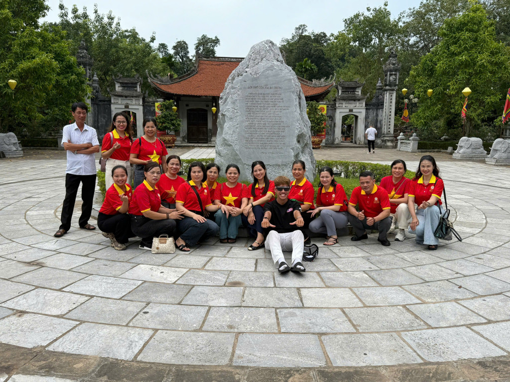 Những chuyến đi, những cộng sự và những mối nhân duyên tiếp thêm năng lượng cho hành trình phụng sự cộng đồng (Ảnh: BTC)