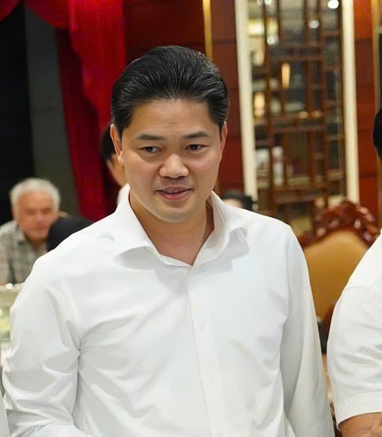 thu-truong-bo-y-te-vu-manh-ha