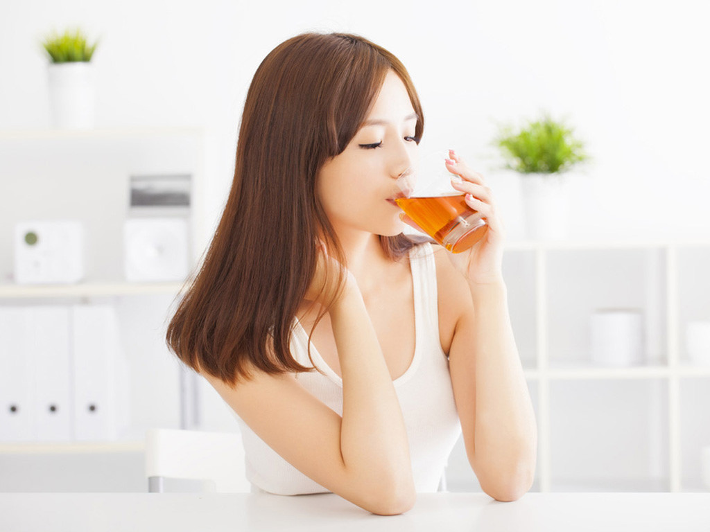 Tính ấm tự nhiên của trà quế làm dịu dạ dày (Ảnh: Sưu tầm)