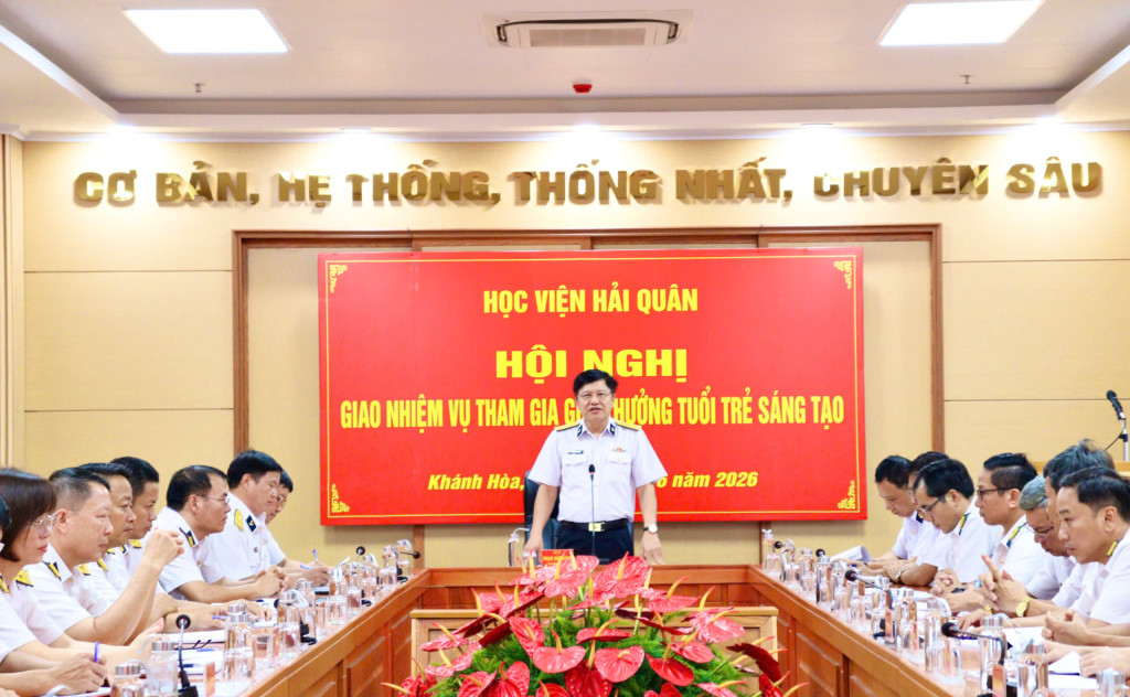 Đại tá Phạm Đức Hùng phát biểu (Ảnh: PV)