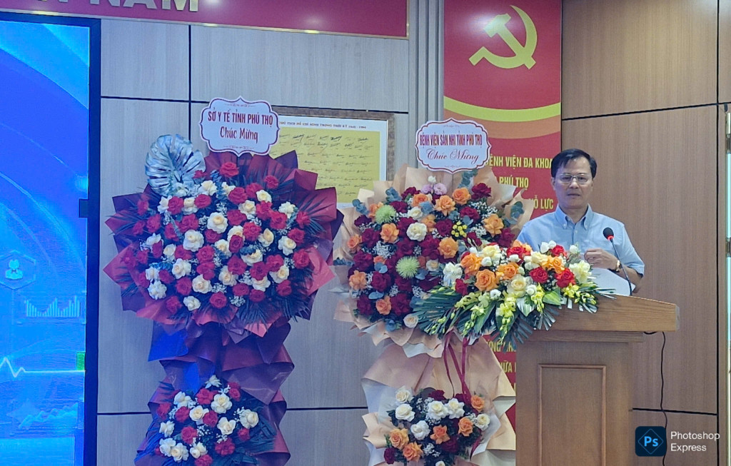 Thầy thuốc ưu tú, BS.CKII Trần Minh Khánh chủ tịch hội Y dược tỉnh Phú Thọ, phát biểu tại hội thảo (ảnh: Đình Thơm)