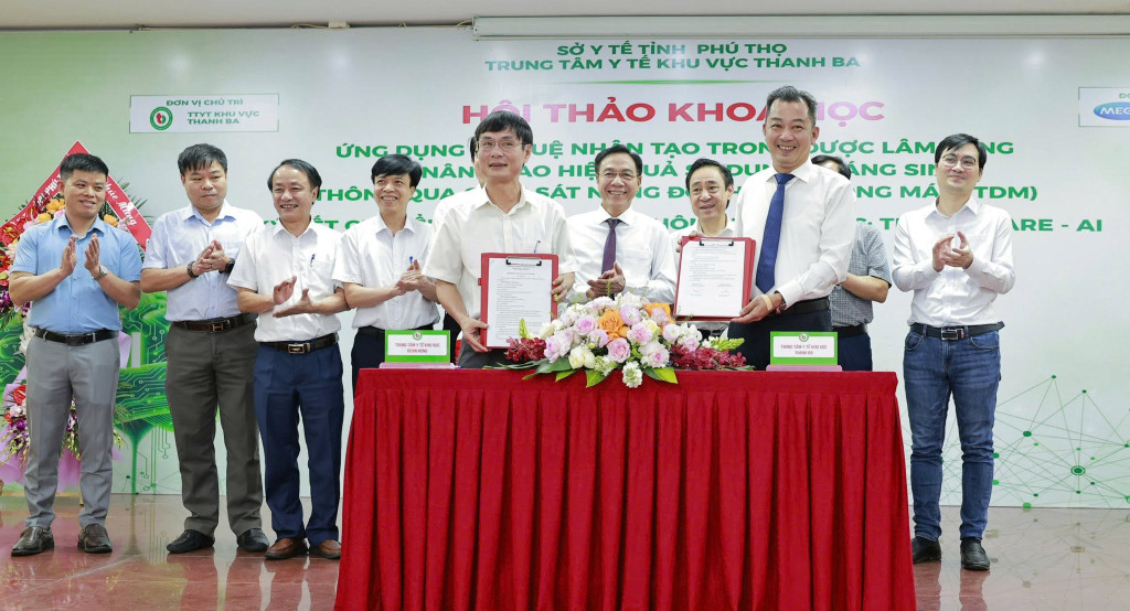 Ký kết hợp tác hỗ trợ trao đổi chuyển giao khoa học công nghệ với TTYT khu vực Đoan Hùng (ảnh: TL)