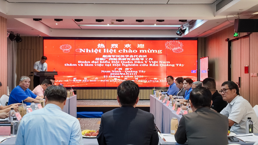 hoi-quan-dan-y-viet-nam-khao-sat-tai-quang-tay-6