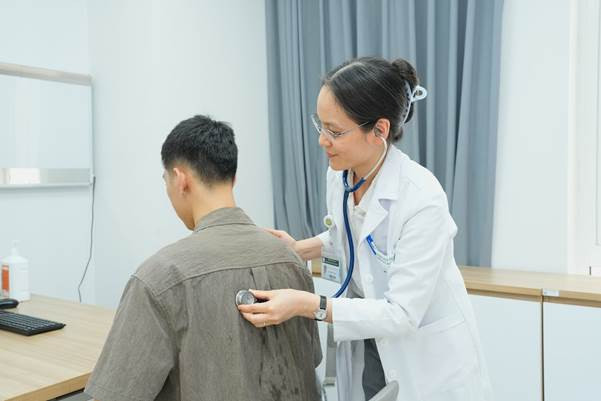 Người bệnh sẽ được tiếp cận đội ngũ chuyên gia, hệ thống trang thiết bị hiện đại cùng chính sách giá dịch vụ thống nhất như tại cơ sở Hà Nội (Ảnh: BVCC)