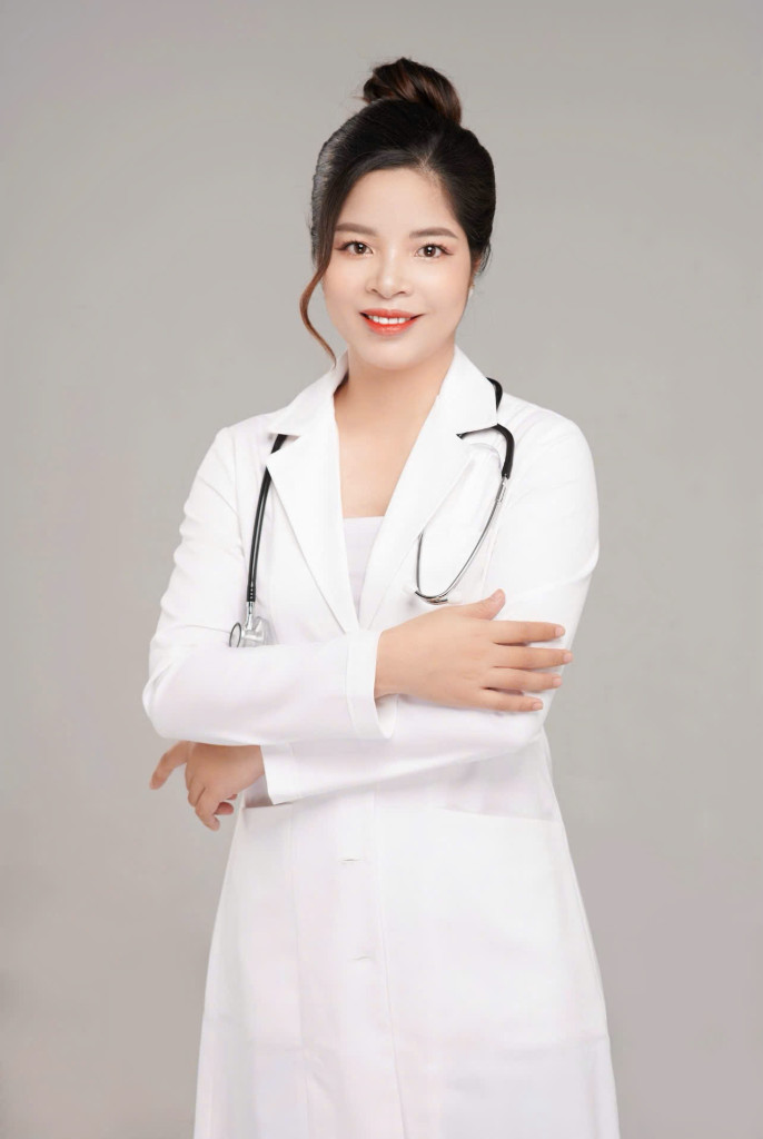 Vinh danh tại Hội nghị Thượng đỉnh Ngành Làm đẹp và Sức khỏe Quốc tế lần thứ 9, nơi Thuỷ Anh đảm nhận vai trò Trưởng Ban Cố vấn Quốc tế (Ảnh: BTC)