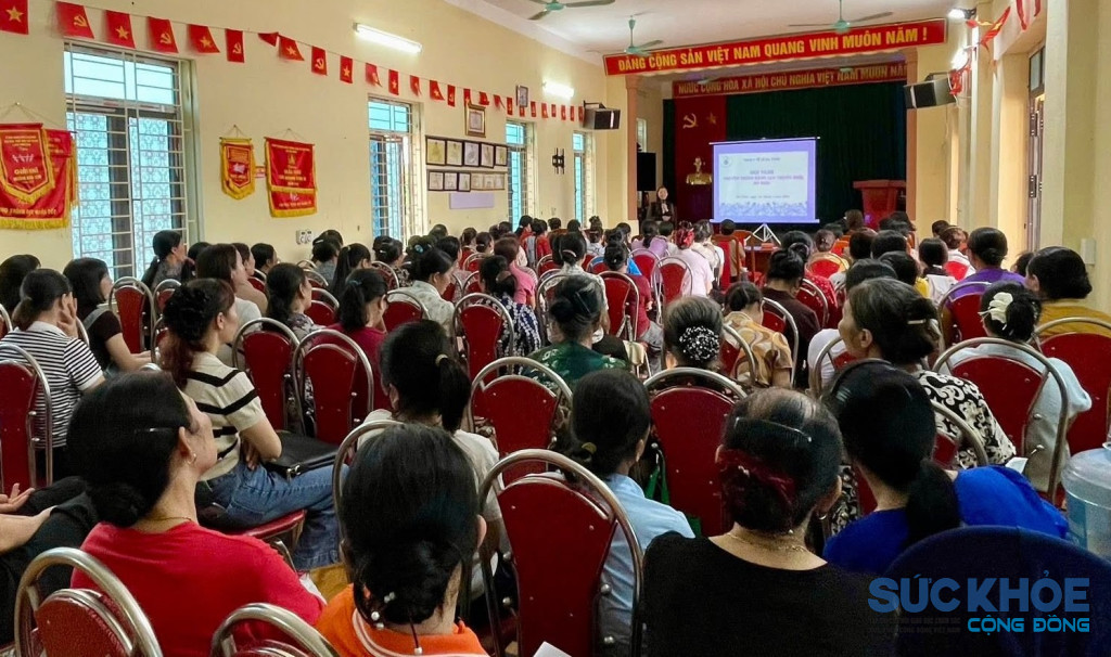 Trạm Y tế xã Đa Phúc đã tổ chức tập huấn, truyền thông về sàng lọc trước sinh, sàng lọc sơ sinh