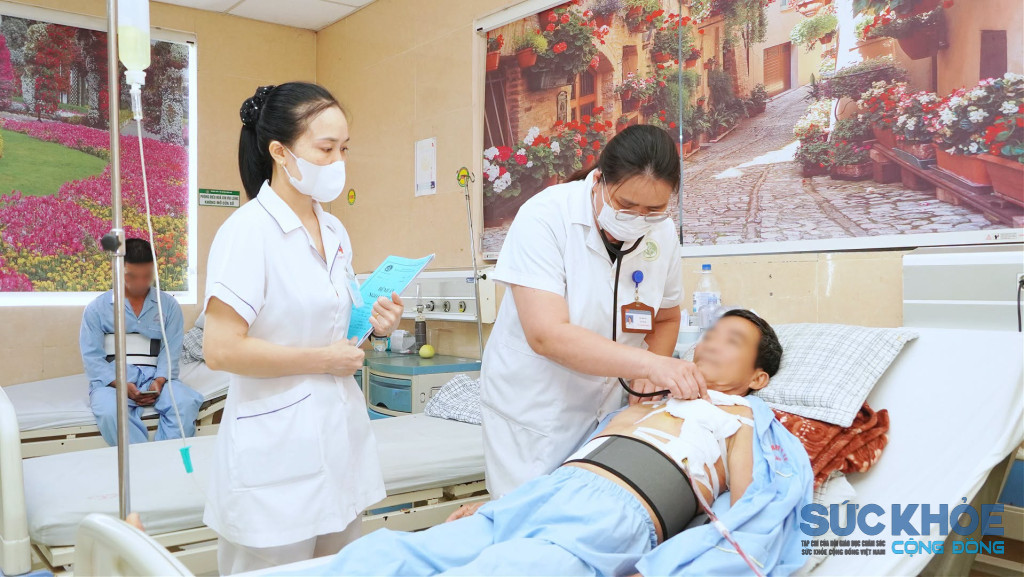 Sau hai tuần điều trị và chăm sóc tích cực, bệnh nhân tỉnh táo, tự thở tốt, không còn khó thở, các vết mổ liền tốt, xương đòn được cố định vững chắc và đủ điều kiện xuất viện (ảnh: TL)