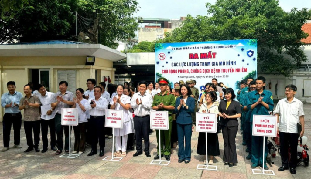 Ra mắt các lực lượng tham gia mô hình (Ảnh: Mai Hoa)