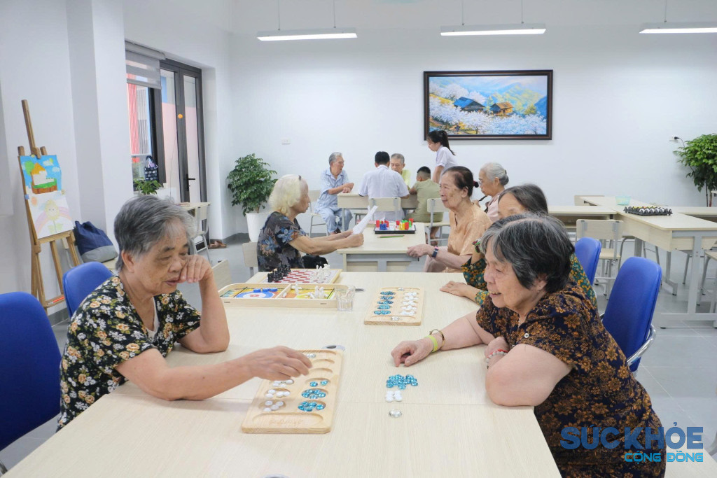Người cao tuổi tại Cơ sở được tham gia các hoạt động bổ ích (Ảnh: PV)