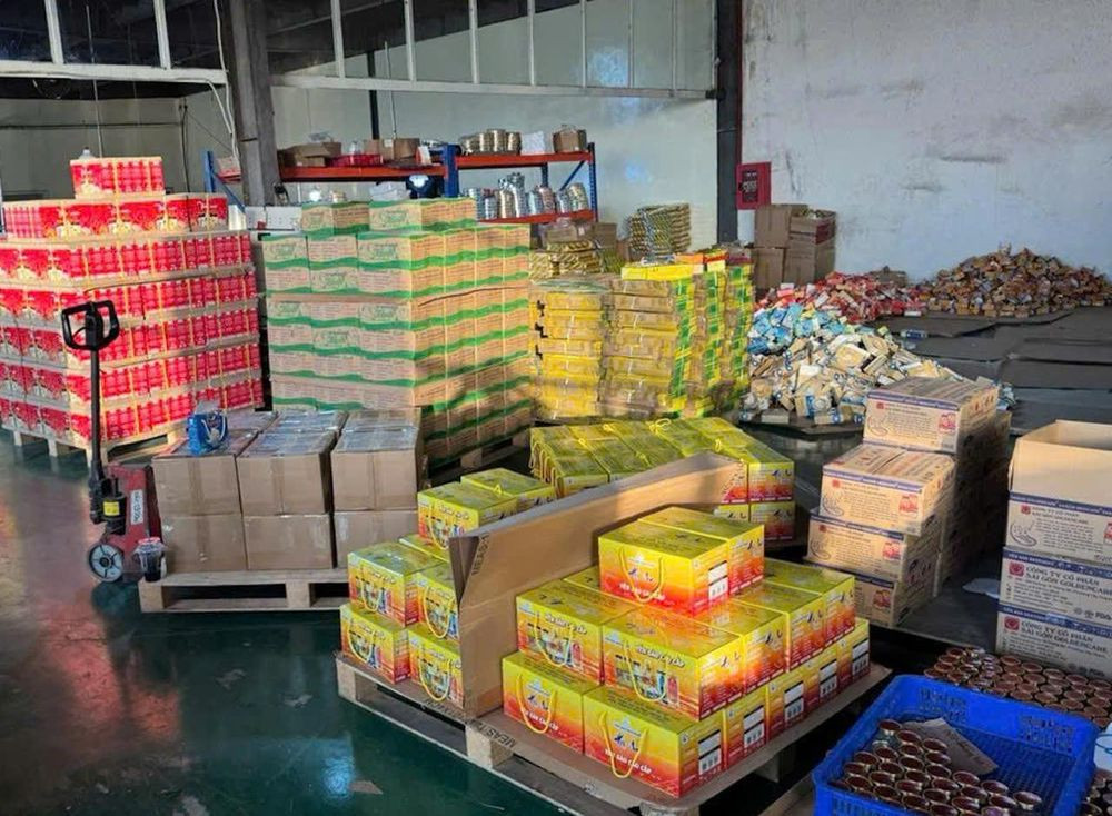 Tang vật có liên quan công an thu giữ trong vụ án (Ảnh: CACC)