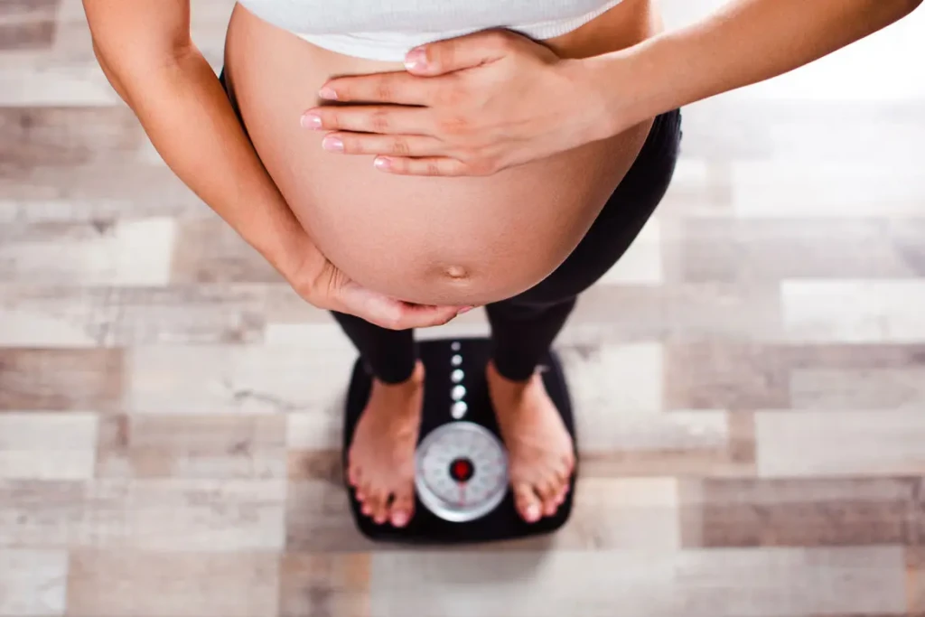 Mỗi mẹ bầu có mức tăng cân khác nhau (Ảnh: Sưu tầm)