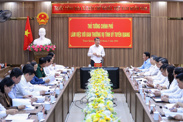 Thủ tướng Chính phủ Lê Minh Hưng làm việc với Ban Thường vụ Tỉnh ủy Tuyên Quang (Ảnh: VGP/Nhật Bắc)