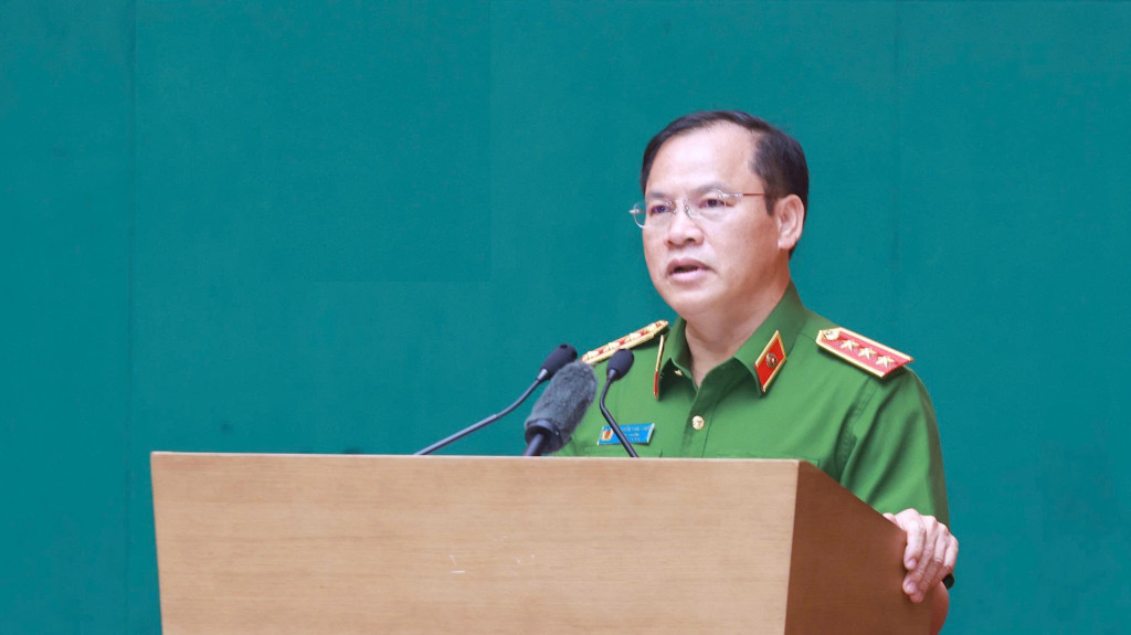 Thứ trưởng Nguyễn Văn Long phát biểu tại buổi gặp mặt (Ảnh: Bộ Công an)