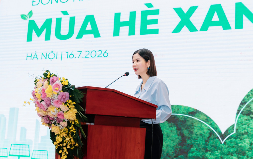 TS. Lê Thái Hà chia sẻ về những tác động tích cực mà chương trình đã tạo ra cho cộng đồng trong suốt ba mùa triển khai. Ảnh: QVTLX.