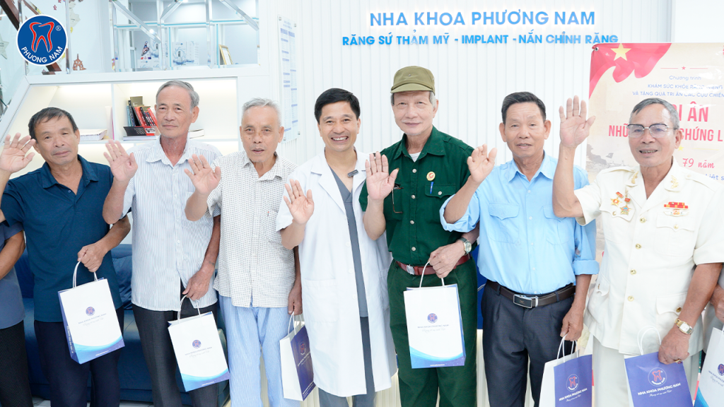 Đời đời ghi nhớ công ơn các Anh hùng Liệt sĩ (Ảnh: Nha khoa Phương Nam)