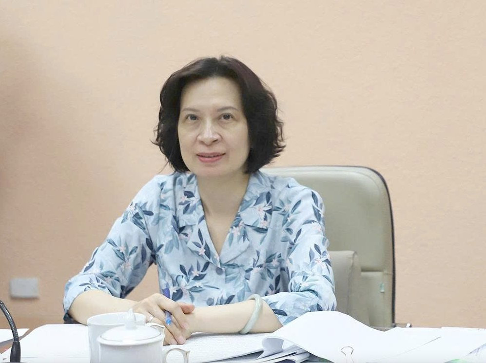 PGS.TS Nguyễn Thị Liên Hương - Thứ trưởng Bộ Y tế phát biểu chủ trì cuộc họp (Ảnh: Trần Minh)