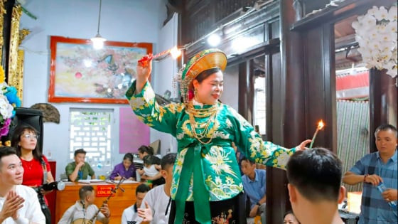 Doanh nhân Lưu Thị Hạnh với trái tim hướng thiện và đời sống tâm linh sâu sắc