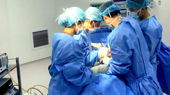 Ca bệnh lạ: Tim nằm bên phải, các phủ tạng đảo ngược như soi gương