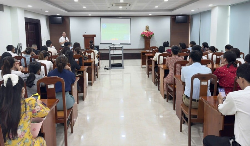 CDC Đà Nẵng nâng cao kỹ năng giám sát và xử lý hóa chất diệt côn trùng cho cán bộ y tế tuyến khu vực và xã/phường năm 2025
