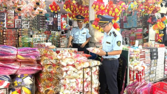 Tăng cường bảo vệ môi trường và an toàn thực phẩm học đường