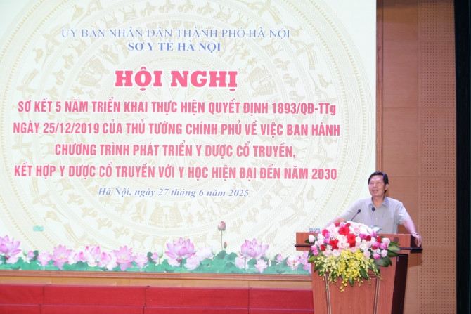 Hà Nội đẩy mạnh phát triển y học cổ truyền, phát huy vai trò trong chăm sóc sức khỏe nhân dân