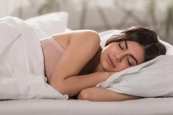 Mặc áo lót đi ngủ có hại gì cho sức khỏe?