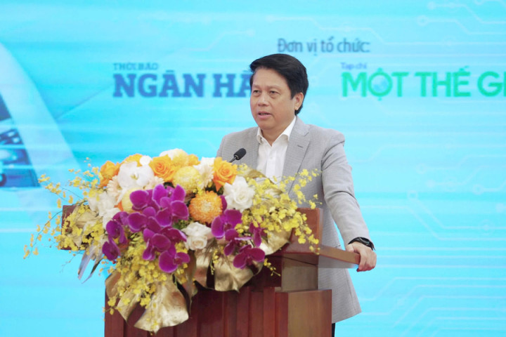 Ngành ngân hàng trước làn sóng công nghệ: Tái cấu trúc mô hình, chuyển đổi nhân lực