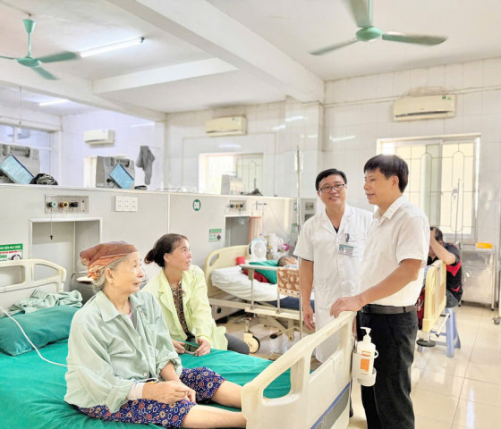 Phú Thọ: Thạc sĩ, bác sĩ CKII Đỗ Trọng Cán hết lòng vì công cuộc chuyển đổi số Y tế