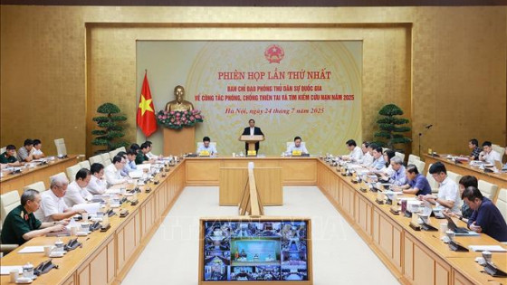 Thủ tướng: Thực hiện nguyên tắc '3 phải' trong phòng thủ dân sự, phòng, chống thiên tai và tìm kiếm cứu nạn
