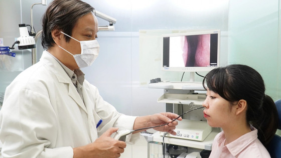 Viêm mũi dị ứng mùa mưa: Cảnh giác với nấm mốc và ẩm ướt