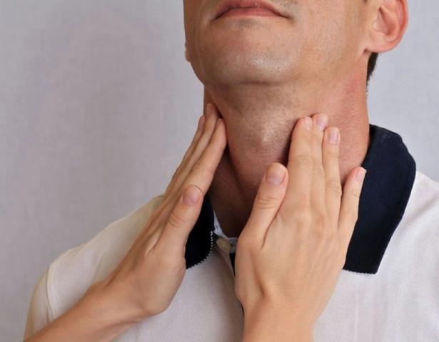 Nam giới có bị bướu cổ không?