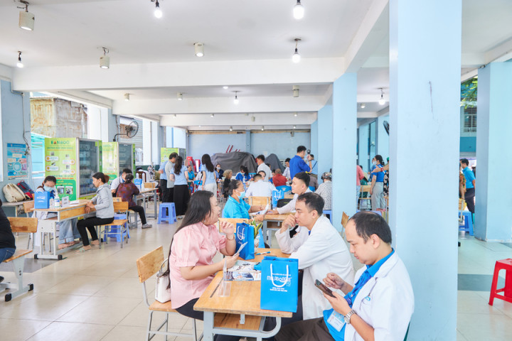 Phường Tân Thuận (TP.HCM) tổ chức khám sức khỏe miễn phí cho người dân