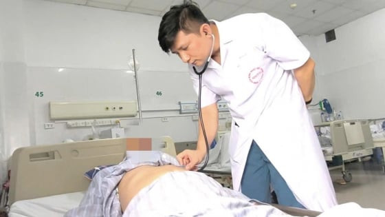 Hi hữu: Sốt cao hơn 1 năm không dứt mới phát hiện nhiễm đồng thời 3 tác nhân gây bệnh nguy hiểm